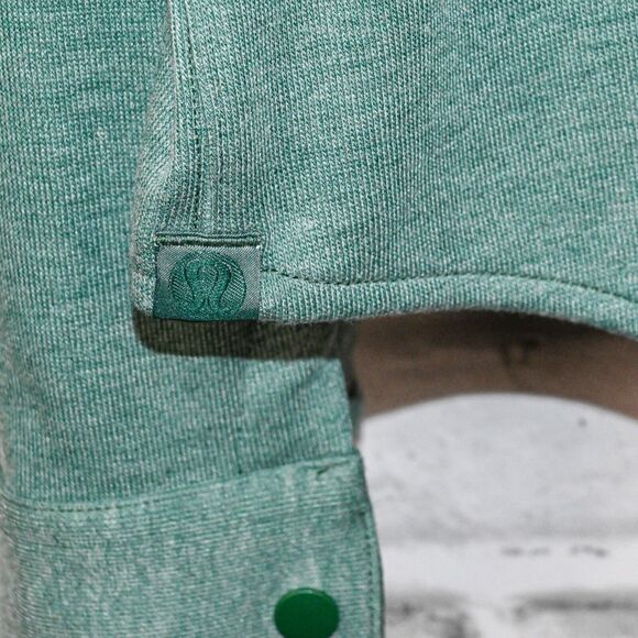 Lululemon Men's Soft knit Overshirt snap button in Heathered Everglade Green L - Picture 8 of 8